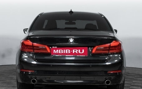BMW 5 серия, 2017 год, 3 048 000 рублей, 6 фотография