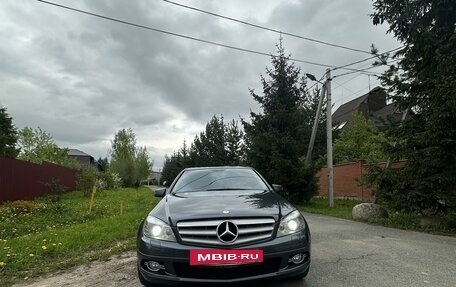 Mercedes-Benz C-Класс, 2009 год, 1 250 000 рублей, 2 фотография