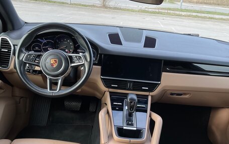 Porsche Cayenne III, 2018 год, 6 390 000 рублей, 9 фотография