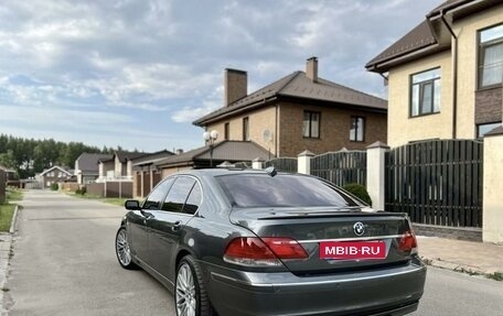 BMW 7 серия, 2005 год, 1 600 000 рублей, 17 фотография