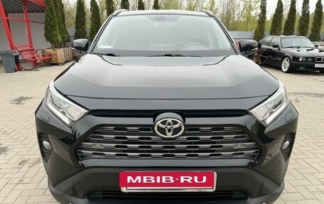 Toyota RAV4, 2022 год, 4 800 000 рублей, 3 фотография