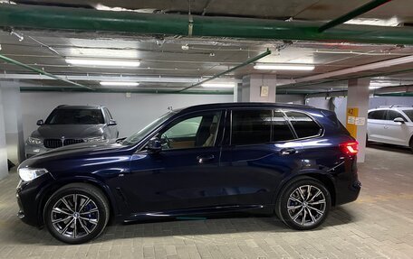 BMW X5, 2019 год, 7 600 000 рублей, 3 фотография