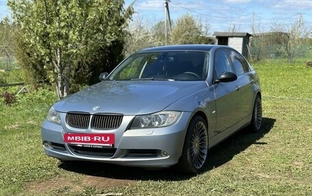 BMW 3 серия, 2006 год, 950 000 рублей, 2 фотография