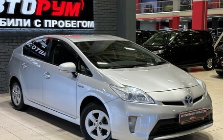 Toyota Prius, 2012 год, 1 397 000 рублей, 3 фотография