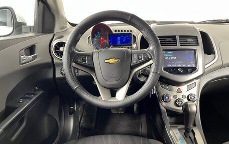 Chevrolet Aveo III, 2015 год, 949 000 рублей, 6 фотография