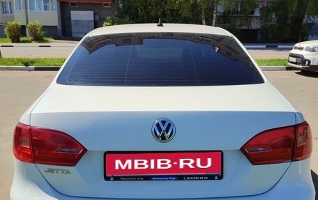 Volkswagen Jetta VI, 2012 год, 949 000 рублей, 5 фотография