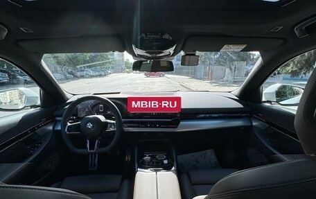BMW 5 серия, 2023 год, 10 500 000 рублей, 8 фотография