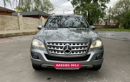Mercedes-Benz M-Класс, 2010 год, 1 800 000 рублей, 2 фотография