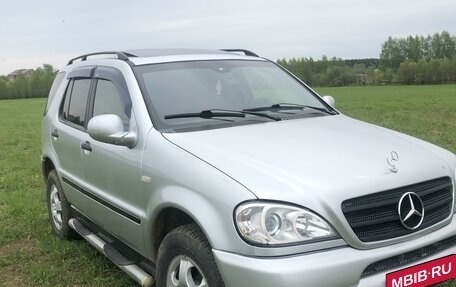 Mercedes-Benz M-Класс, 2000 год, 730 000 рублей, 2 фотография