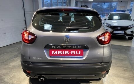 Renault Kaptur I рестайлинг, 2018 год, 1 570 000 рублей, 30 фотография