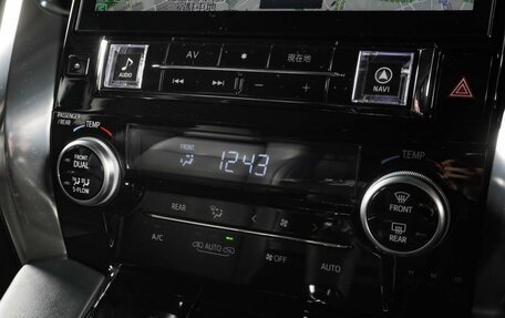 Toyota Alphard III, 2019 год, 4 999 000 рублей, 15 фотография
