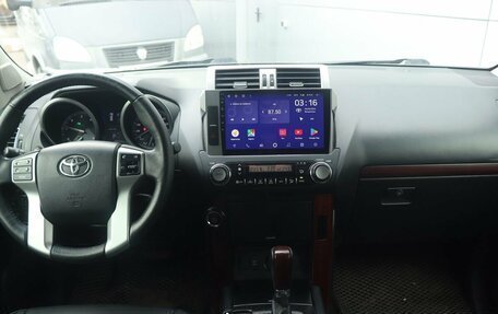 Toyota Land Cruiser Prado 150 рестайлинг 2, 2017 год, 5 055 000 рублей, 8 фотография