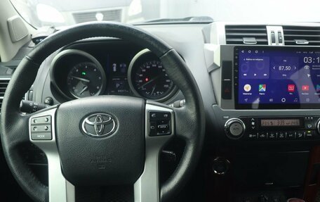 Toyota Land Cruiser Prado 150 рестайлинг 2, 2017 год, 5 055 000 рублей, 9 фотография