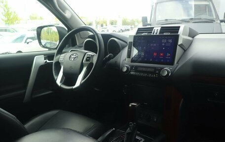 Toyota Land Cruiser Prado 150 рестайлинг 2, 2017 год, 5 055 000 рублей, 7 фотография