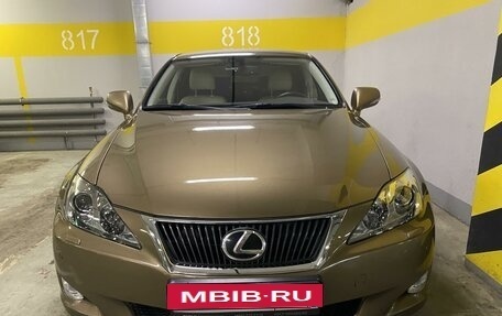 Lexus IS II рестайлинг 2, 2009 год, 1 850 000 рублей, 33 фотография