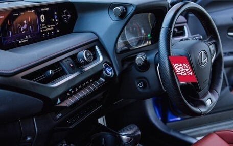 Lexus UX I, 2019 год, 3 200 000 рублей, 12 фотография