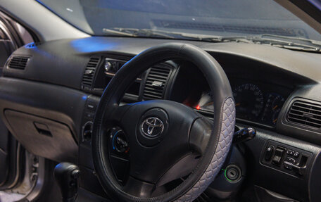 Toyota Corolla, 2004 год, 635 000 рублей, 10 фотография