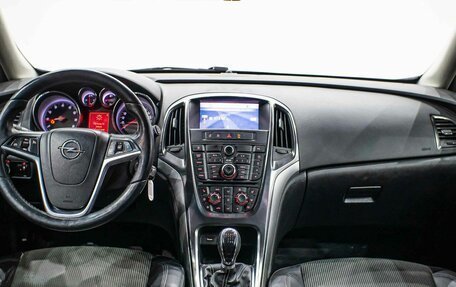 Opel Astra J, 2011 год, 829 000 рублей, 10 фотография