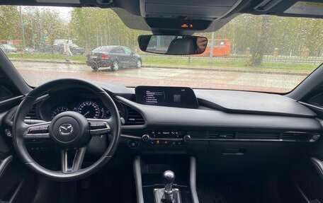 Mazda 3, 2019 год, 2 000 000 рублей, 8 фотография