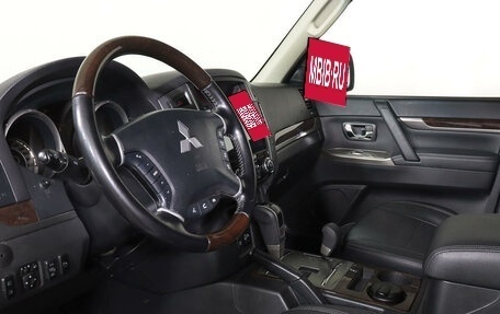 Mitsubishi Pajero IV, 2019 год, 4 280 000 рублей, 19 фотография