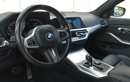 BMW 3 серия, 2019 год, 3 398 000 рублей, 13 фотография