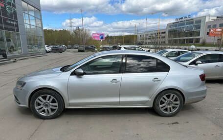 Volkswagen Jetta VI, 2018 год, 1 390 000 рублей, 3 фотография