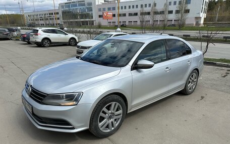 Volkswagen Jetta VI, 2018 год, 1 390 000 рублей, 2 фотография