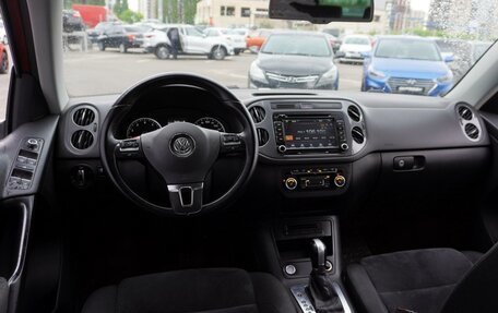 Volkswagen Tiguan I, 2012 год, 1 519 000 рублей, 6 фотография