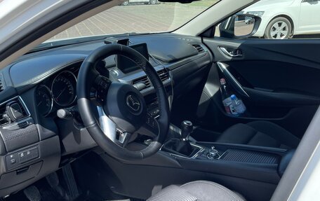 Mazda 6, 2015 год, 1 900 000 рублей, 9 фотография