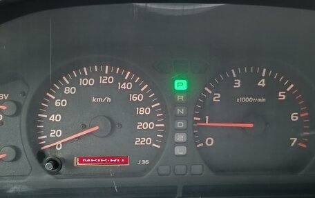 Toyota Land Cruiser 100 рестайлинг 2, 1999 год, 1 125 000 рублей, 14 фотография