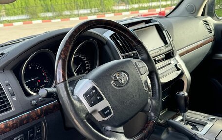 Toyota Land Cruiser 200, 2015 год, 5 150 000 рублей, 14 фотография