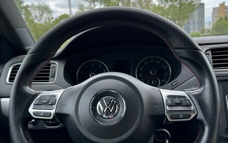 Volkswagen Jetta VI, 2011 год, 1 500 000 рублей, 19 фотография