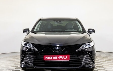 Toyota Camry, 2021 год, 3 687 000 рублей, 2 фотография