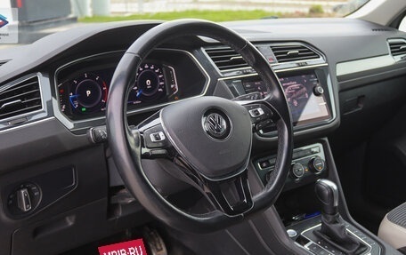 Volkswagen Tiguan II, 2020 год, 2 800 000 рублей, 10 фотография