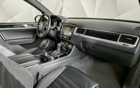 Volkswagen Touareg III, 2016 год, 3 799 700 рублей, 11 фотография