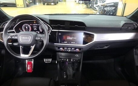 Audi Q3, 2021 год, 3 600 000 рублей, 5 фотография
