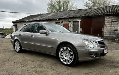 Mercedes-Benz E-Класс, 2008 год, 1 700 000 рублей, 4 фотография