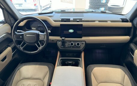 Land Rover Defender II, 2021 год, 10 500 000 рублей, 8 фотография
