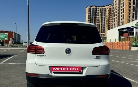 Volkswagen Tiguan I, 2016 год, 1 590 000 рублей, 6 фотография