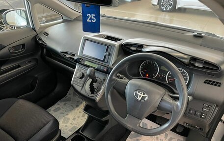 Toyota Wish II, 2012 год, 1 899 999 рублей, 11 фотография