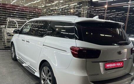 KIA Carnival III, 2019 год, 3 500 000 рублей, 5 фотография