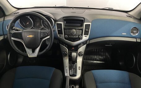 Chevrolet Cruze II, 2012 год, 890 000 рублей, 11 фотография