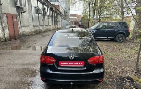 Volkswagen Jetta VI, 2013 год, 1 300 000 рублей, 6 фотография