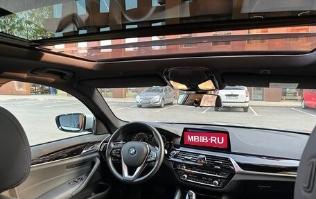 BMW 5 серия, 2019 год, 4 300 000 рублей, 31 фотография
