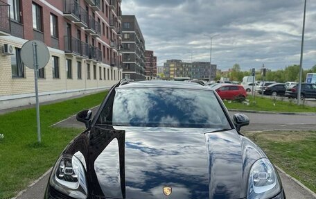Porsche Cayenne III, 2022 год, 18 200 000 рублей, 9 фотография