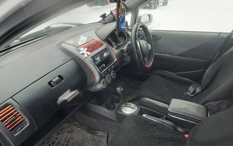 Honda Fit III, 2006 год, 420 000 рублей, 7 фотография
