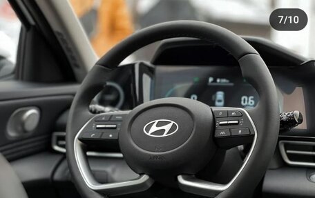 Hyundai Elantra, 2023 год, 1 600 000 рублей, 6 фотография