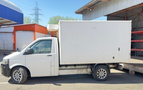 Volkswagen Transporter T5 рестайлинг, 2011 год, 1 350 000 рублей, 2 фотография