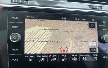 Volkswagen Tiguan II, 2018 год, 3 090 000 рублей, 28 фотография