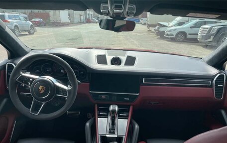 Porsche Cayenne III, 2021 год, 18 500 000 рублей, 3 фотография